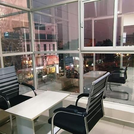 Hotel Vaishnavi Grand Mirialguda ภายนอก รูปภาพ